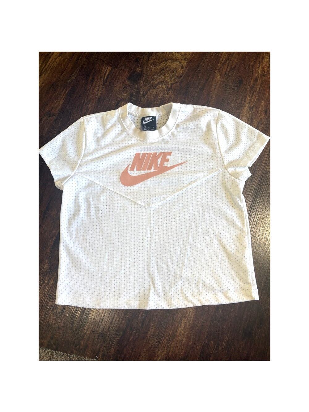 Nike Dri FIT White Short Sleeve Mesh Training Athletic T Shirt Womens Medium